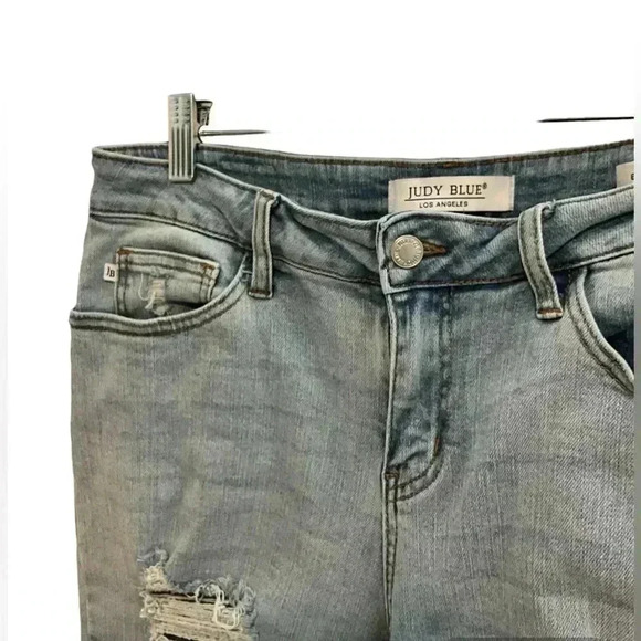 Judy Blue Boyfriend Fit, Light Blue, Size 7/28, Very Stretchy, Great Condition, - Picture 4 of 13